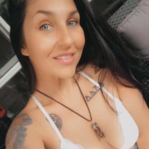 Meet your Posher, Chante